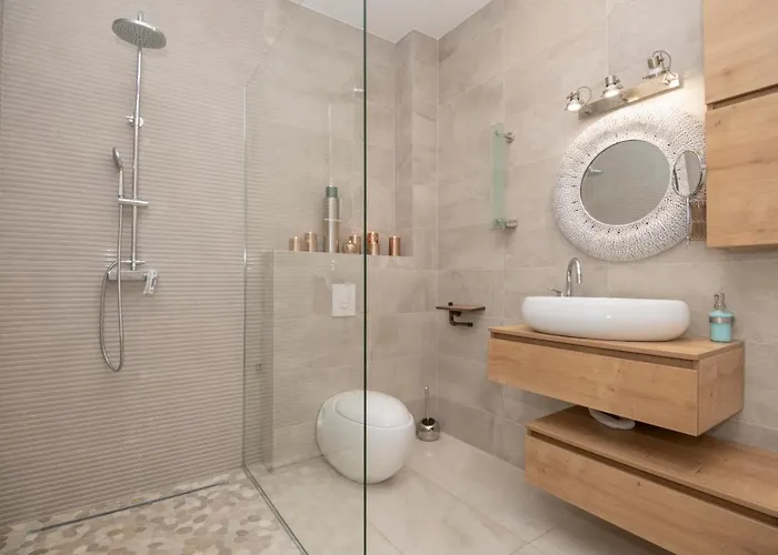 Villa Villa Ravijola With Heated Pool - Grubine *